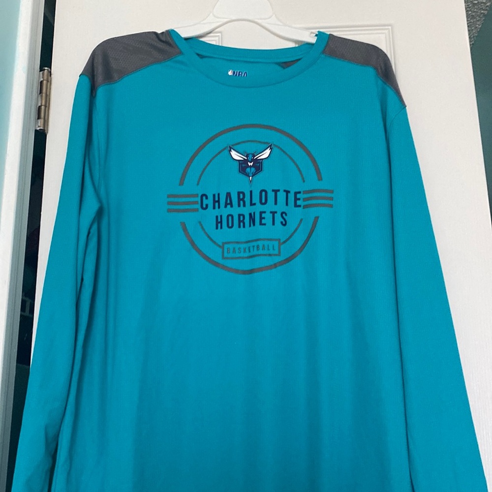 a teal blue color never worn brand-new
